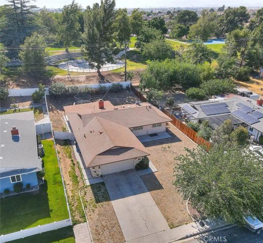 15800 Inyo, Victorville, CA 92395