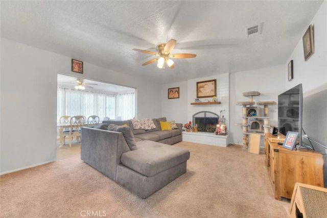 15800 Inyo, Victorville, CA 92395