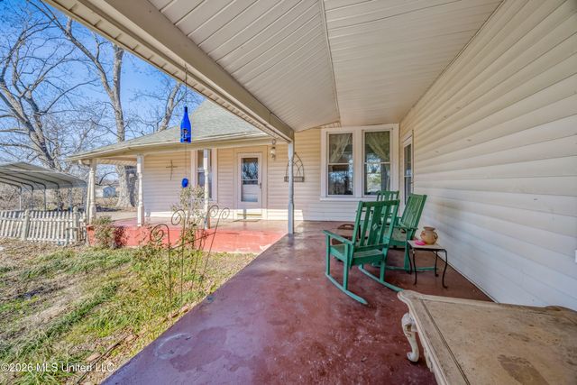 8207 Tchulahoma Road, Southaven, MS 38671