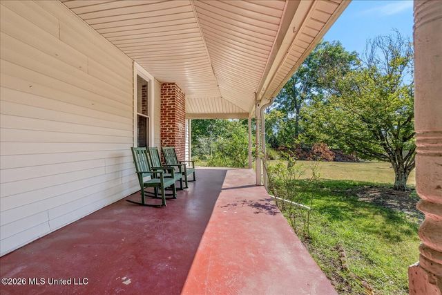 8207 Tchulahoma Road, Southaven, MS 38671