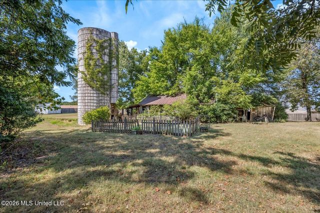8207 Tchulahoma Road, Southaven, MS 38671