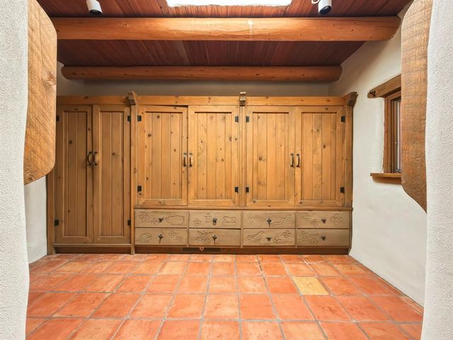 1692 Upper Canyon, Santa Fe, NM 87501