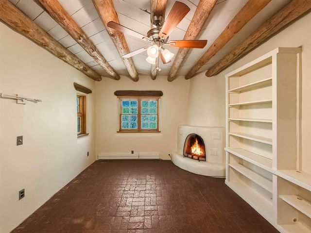 1692 Upper Canyon, Santa Fe, NM 87501