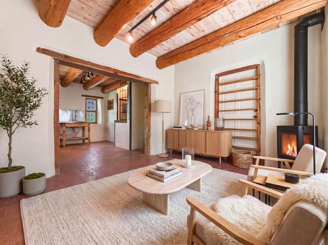 1692 Upper Canyon, Santa Fe, NM 87501