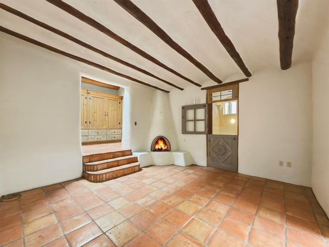 1692 Upper Canyon, Santa Fe, NM 87501