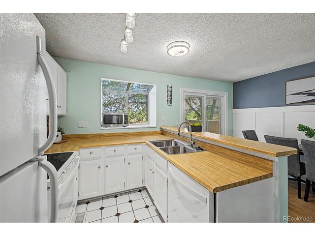 17457 E Rice Cir B, Aurora, CO 80015