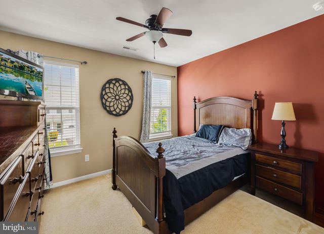 2 SWEETGUM ST, Woolwich Twp, NJ 08085