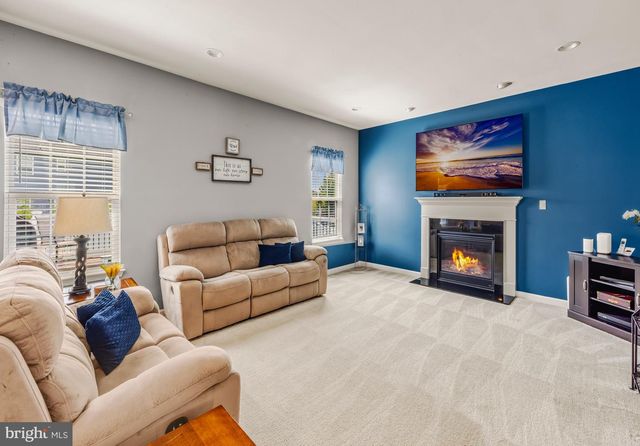 2 SWEETGUM ST, Woolwich Twp, NJ 08085