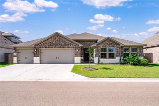 1317 London Towne Blvd, Corpus Christi, TX 78415