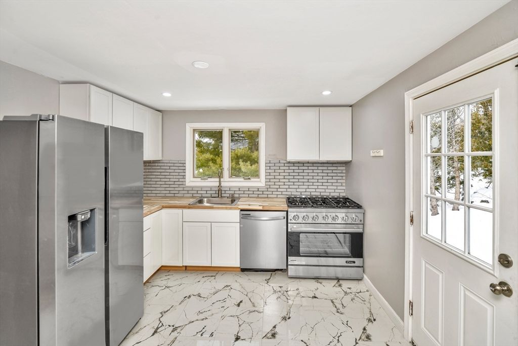 150 Grove St, Boston, MA 02132
