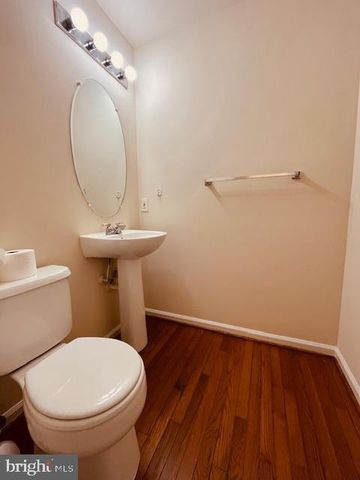 3 BROOK HILL CT, Cockeysville, MD 21030