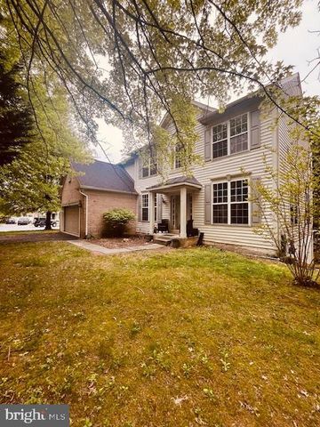 3 BROOK HILL CT, Cockeysville, MD 21030