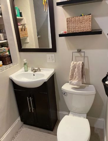 21-23 Marion Rd 2, Belmont, MA 02478