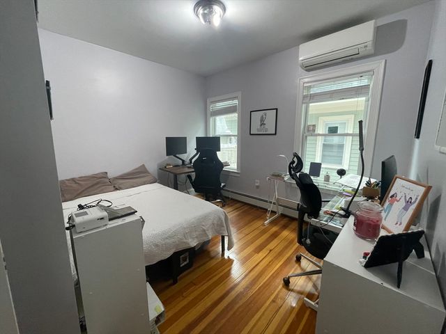 21-23 Marion Rd 2, Belmont, MA 02478
