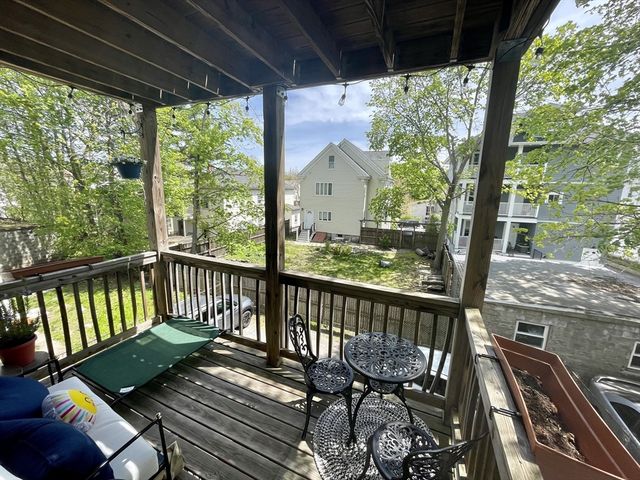 21-23 Marion Rd 2, Belmont, MA 02478