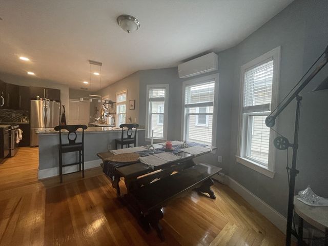 21-23 Marion Rd 2, Belmont, MA 02478