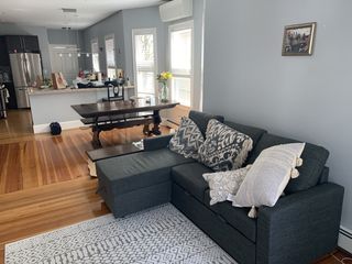 21-23 Marion Rd 2, Belmont, MA 02478