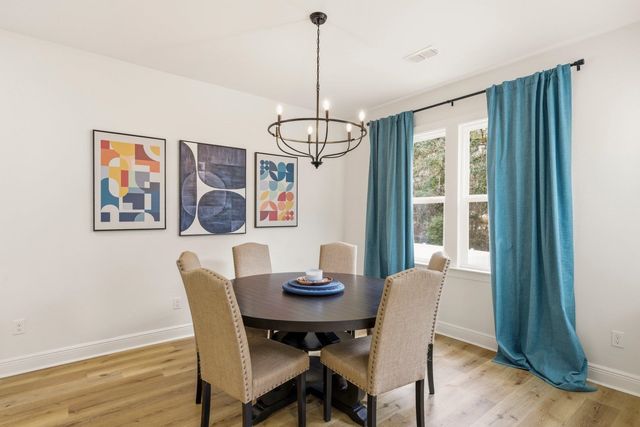 1645 San Damian Road, Tallahassee, FL 32303