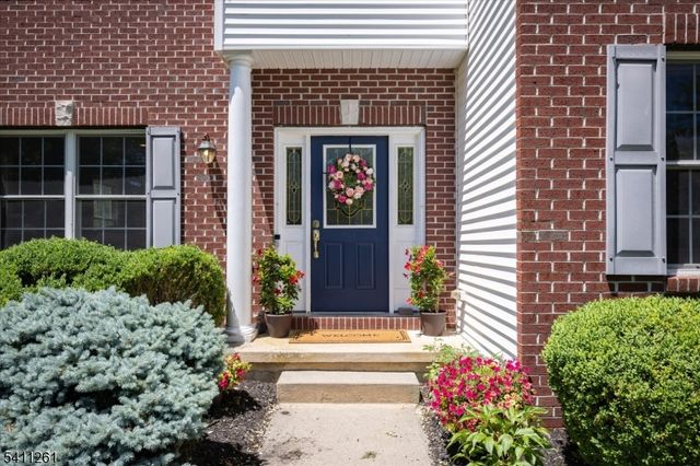 15 Winding Ridge Rd, Jefferson Twp., NJ 07849