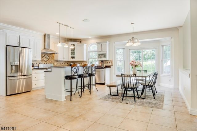 15 Winding Ridge Rd, Jefferson Twp., NJ 07849