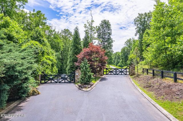 439 Ridgeway Pass, Spring City, TN 37381