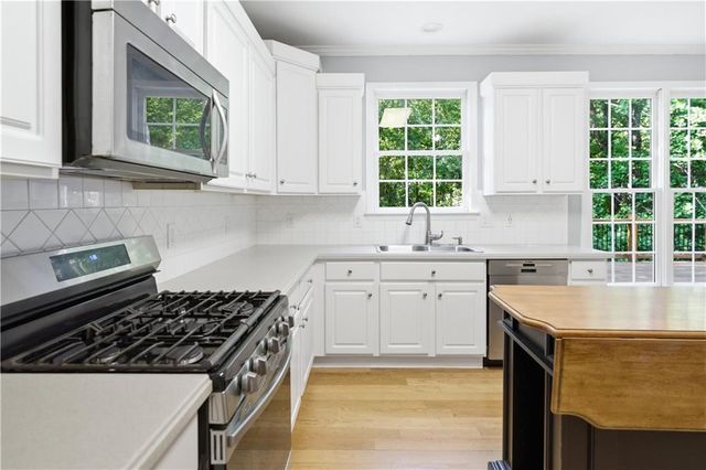 1329 Turtlebrook Lane, Lawrenceville, GA 30043