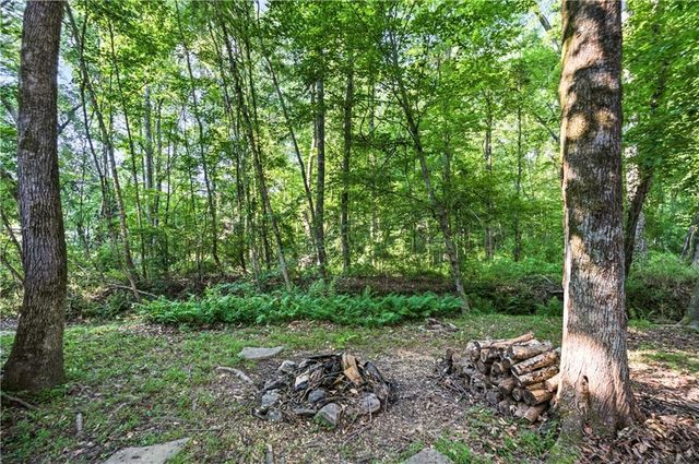 1329 Turtlebrook Lane, Lawrenceville, GA 30043