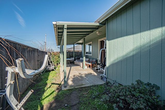 977 Garden Springs Circle, Medford, OR 97504