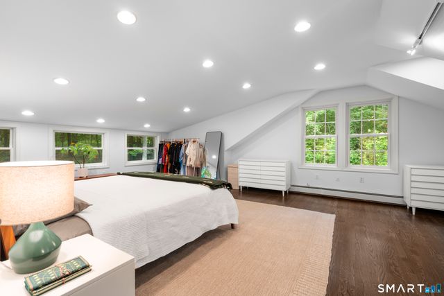 250 Thunder Lake Road, Wilton, CT 06897