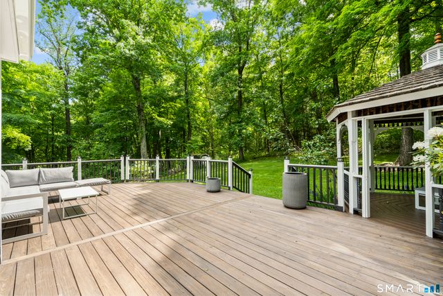 250 Thunder Lake Road, Wilton, CT 06897