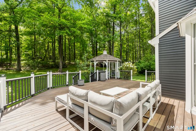 250 Thunder Lake Road, Wilton, CT 06897