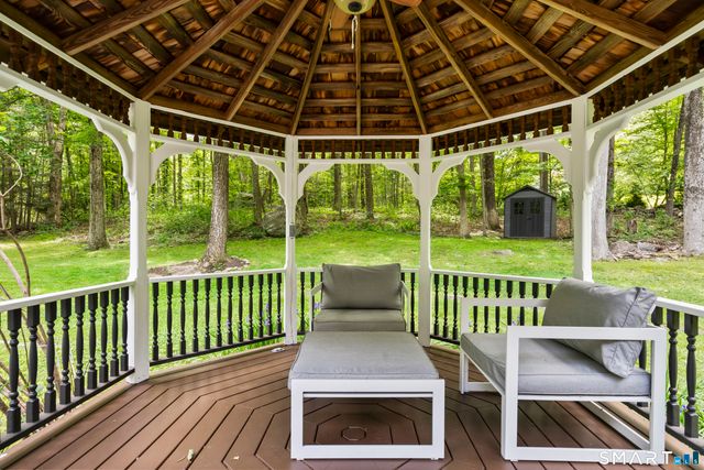 250 Thunder Lake Road, Wilton, CT 06897