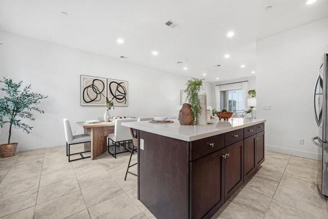 323 Harcot Terrace, Sunnyvale, CA 94085