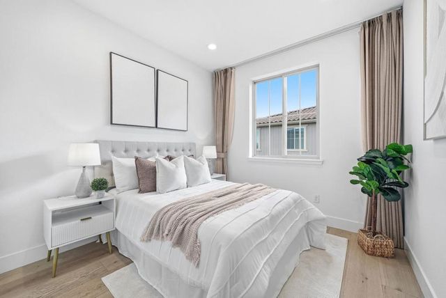 323 Harcot Terrace, Sunnyvale, CA 94085