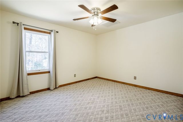 10400 Hamlin Dr, Chester, VA 23831