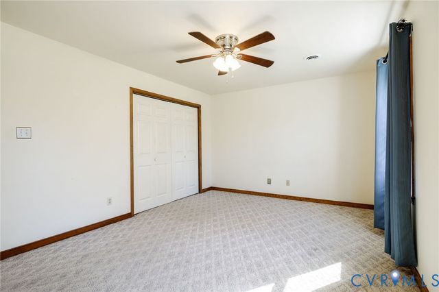 10400 Hamlin Dr, Chester, VA 23831