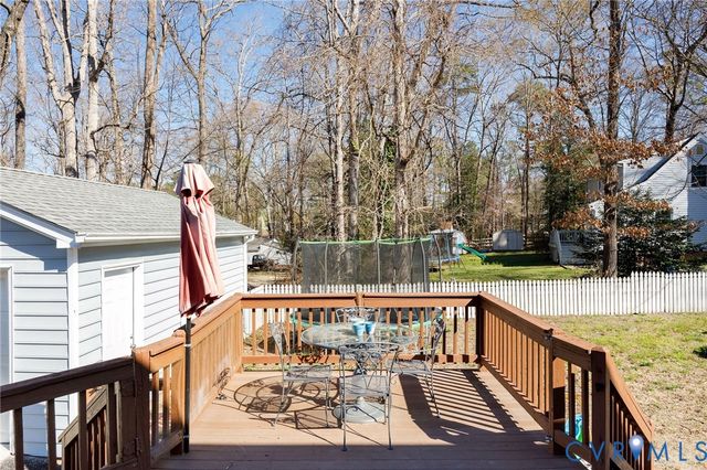 10400 Hamlin Dr, Chester, VA 23831