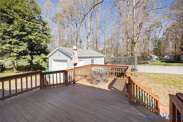 10400 Hamlin Dr, Chester, VA 23831