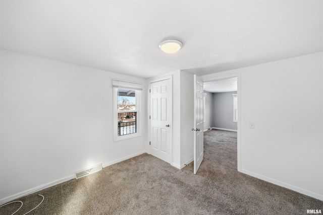 1504 HENRY Street, Pekin, IL 61554