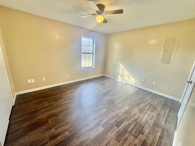 250 DR. LEWIS RD, Ripley, TN 38063