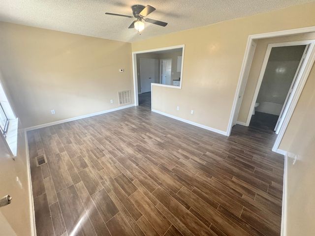 250 DR. LEWIS RD, Ripley, TN 38063