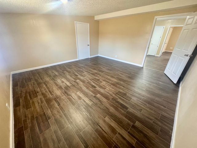 250 DR. LEWIS RD, Ripley, TN 38063