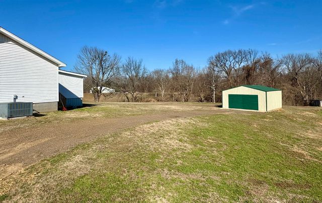 250 DR. LEWIS RD, Ripley, TN 38063