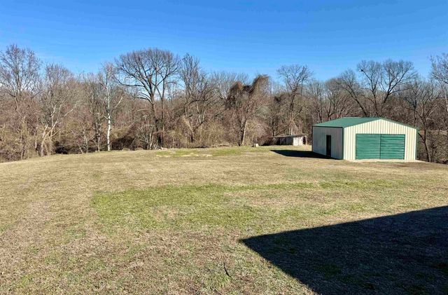 250 DR. LEWIS RD, Ripley, TN 38063