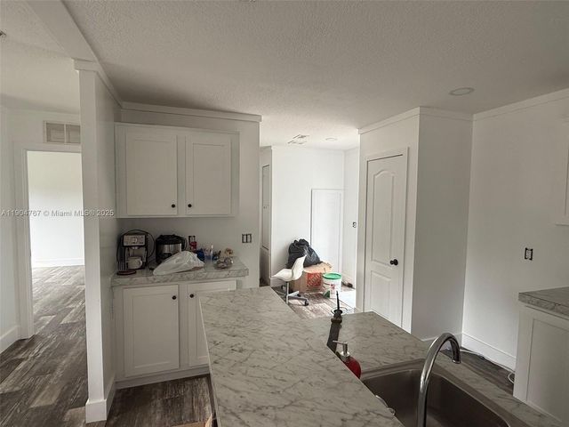 435 S OLIVO, Clewiston, FL 33440