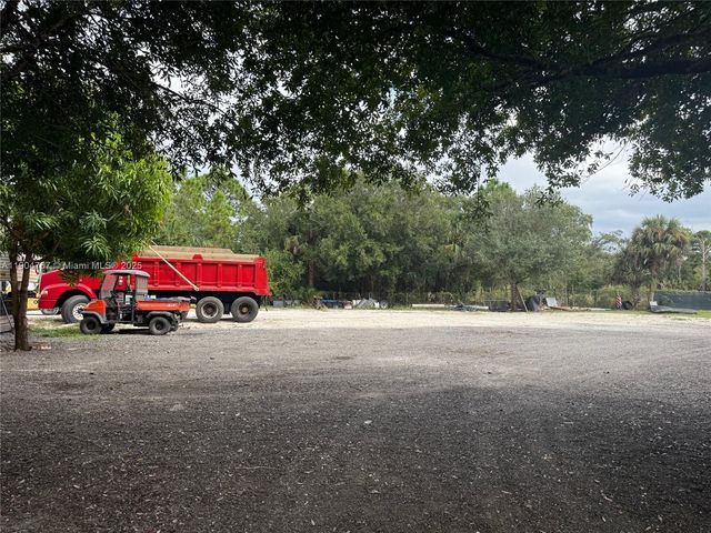 435 S OLIVO, Clewiston, FL 33440