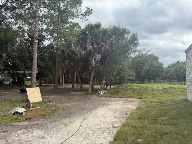 435 S OLIVO, Clewiston, FL 33440