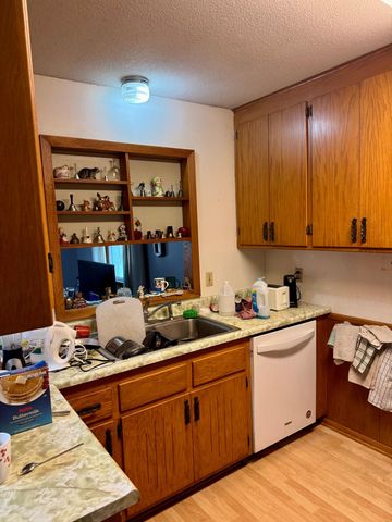 6109 Bethia Lane, Brooklyn Park, MN 55429