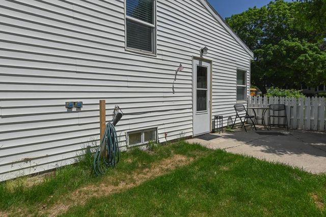 1395 WESTERN AVENUE, Green Bay, WI 54303