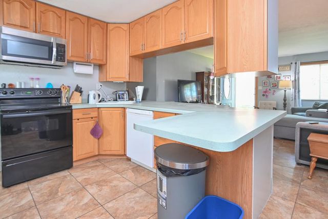 1395 WESTERN AVENUE, Green Bay, WI 54303